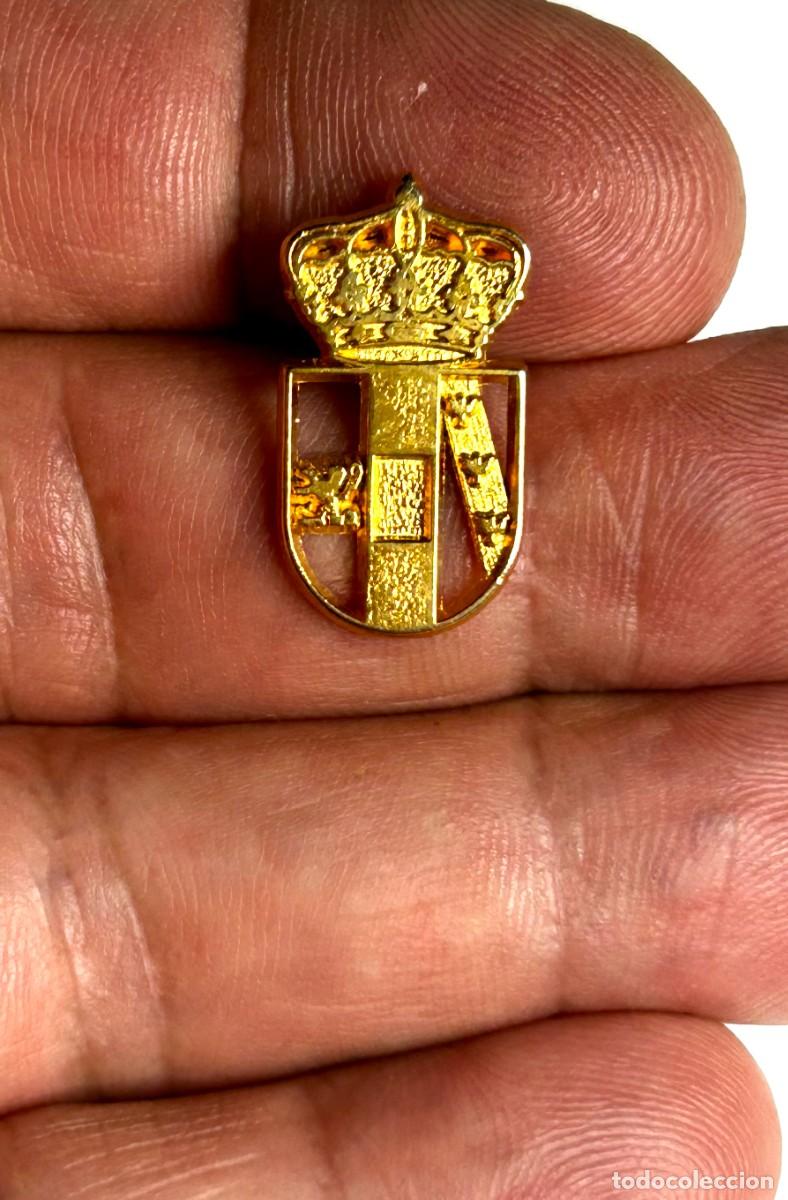 Pins de colecci&oacute;n: 3871.Pin her&aacute;ldico por determinar