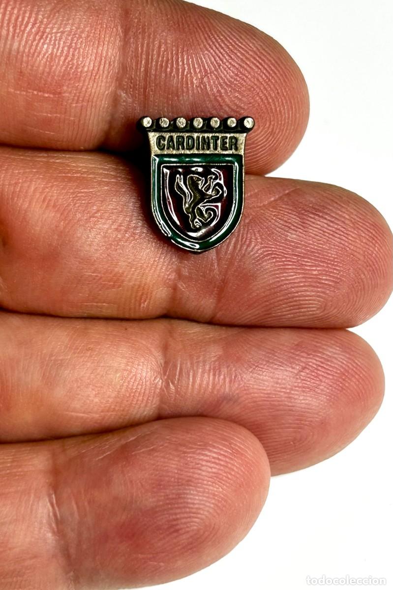 Pins de colecci&oacute;n: 3872.Pin de colecci&oacute;n vintage de la marca o empresa Cardinter