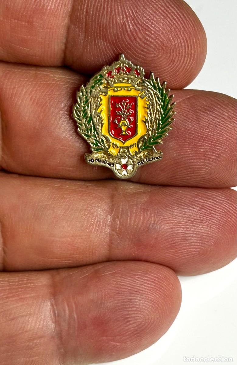 Pins de colecci&oacute;n: 3877.Pin del emblema oficial de las Hermanas de la Caridad de Santa Ana de Sevilla