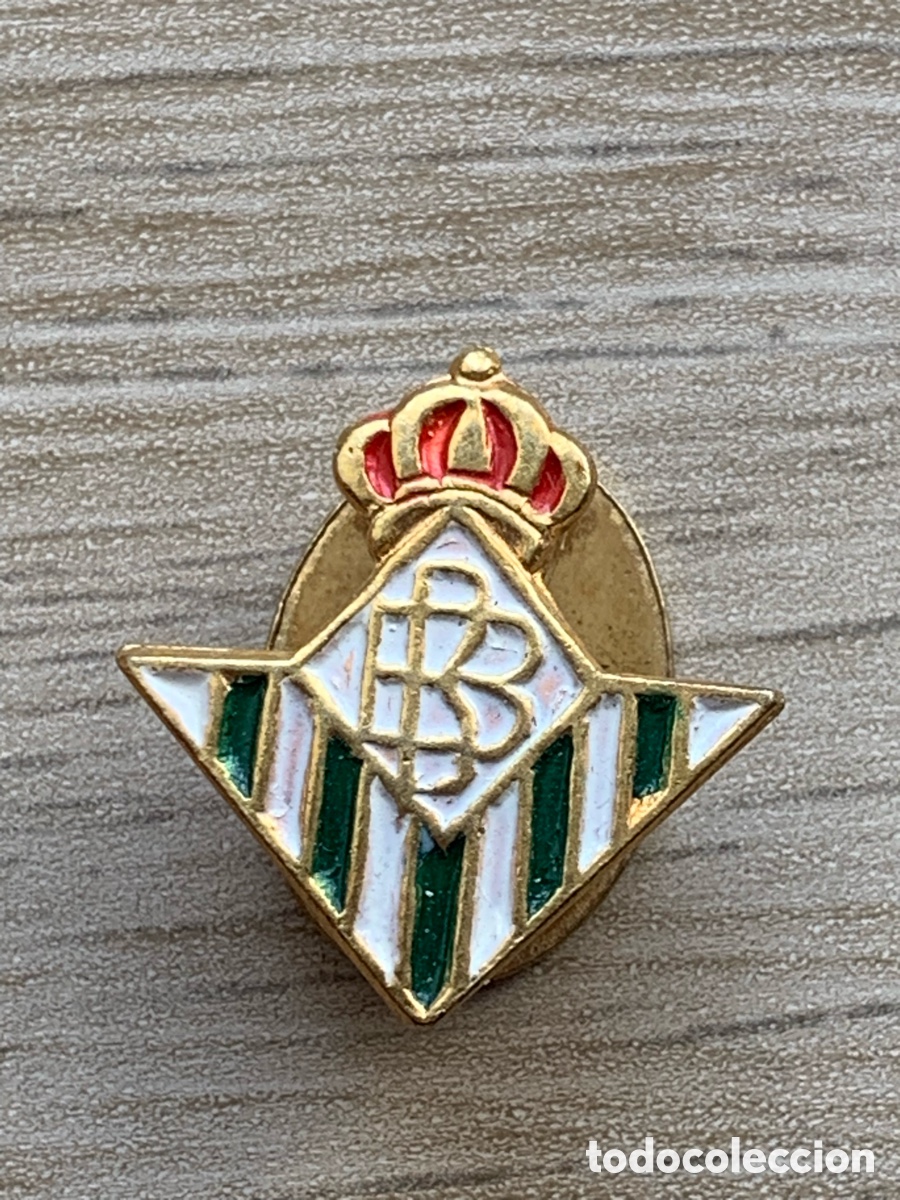 Pins de colecci&oacute;n: &bull;PIN INSIGNIA DE SOLAPA DE FUTBOL BETIS