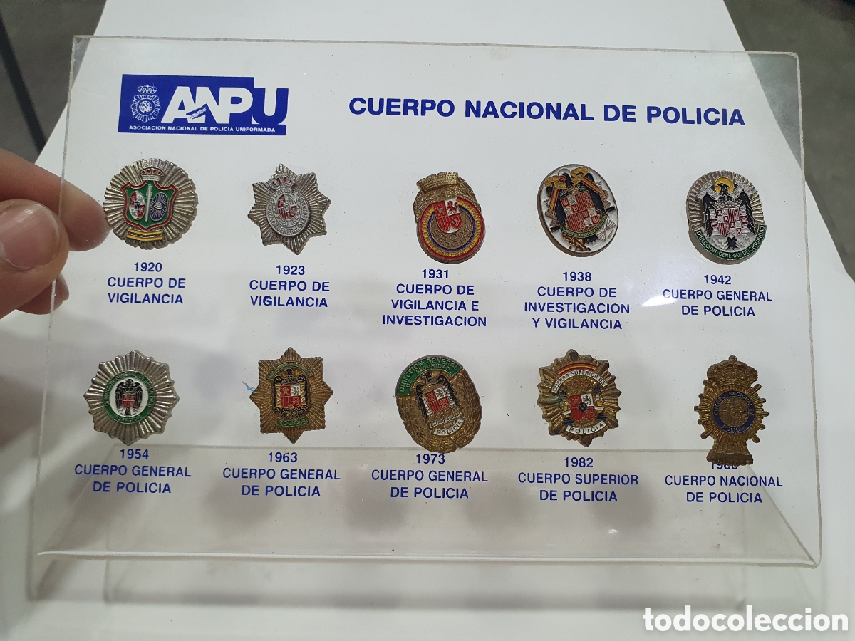Pin's de collection: Lote de pins insignias Polic&iacute;a ANPU. (L98)