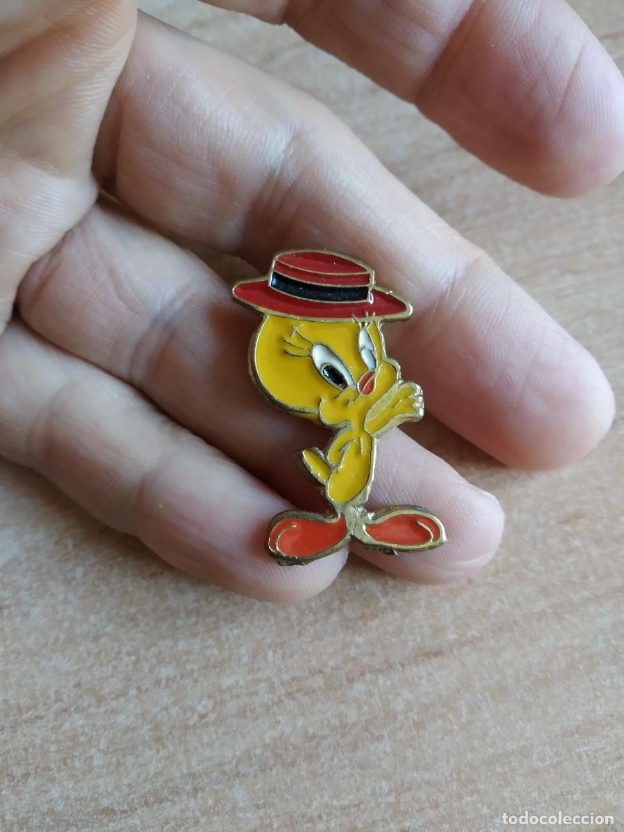 Pin's de collection: PIN DE PIOLIN DIBUJO ANIMADO WARNER BROSS CON SOMBRERO