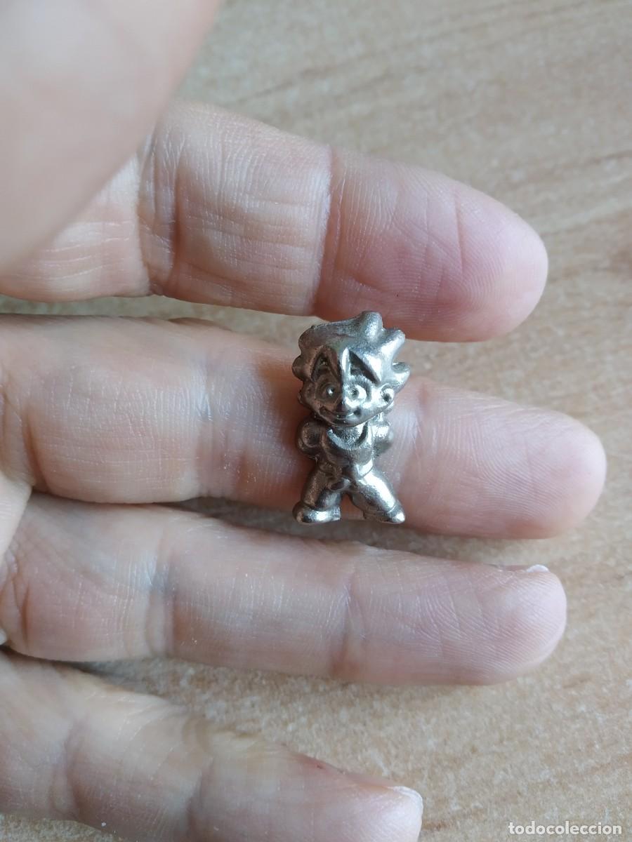 Pins de colecci&oacute;n: PIN DRAGON BALL BOLA DE DRAGON GOKU PLATEADO