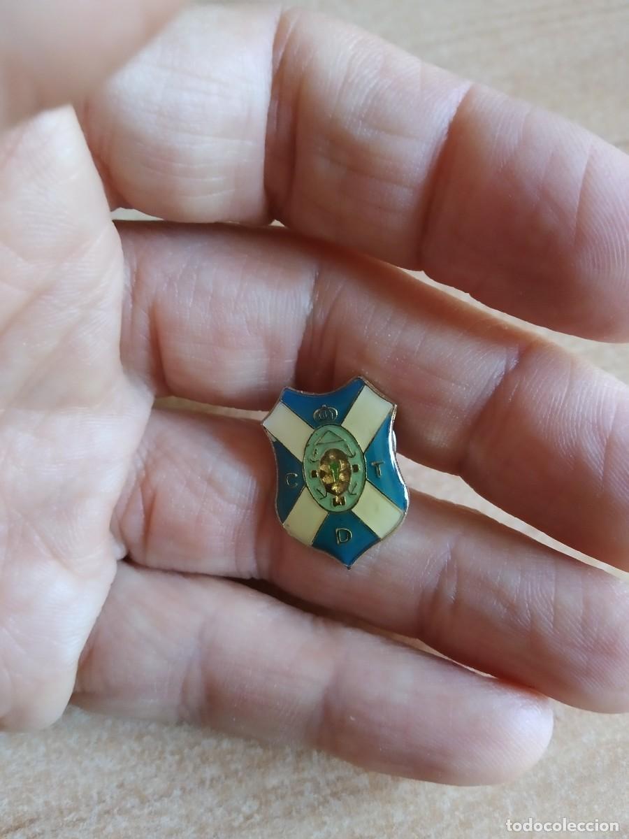Pin's de collection: PIN FUTBOL ESCUDO DEL CLUB DEPORTIVO TENERIFE