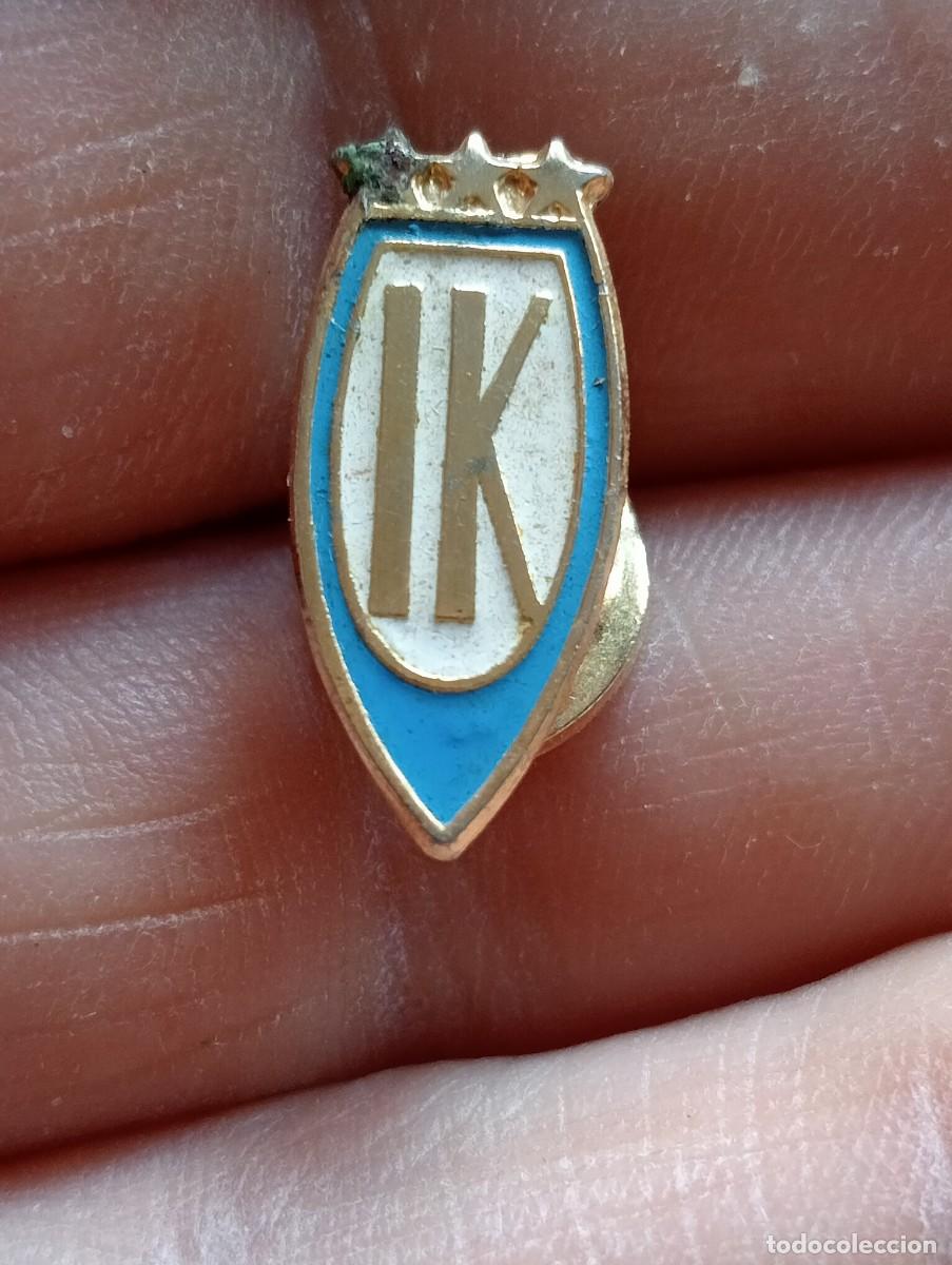 Pin's de collection: INSIGNIA KASTELL RADIO Y TELEVISI&Oacute;N MARCA TELEVISORES Y RADIOS PINS SOLAPA
