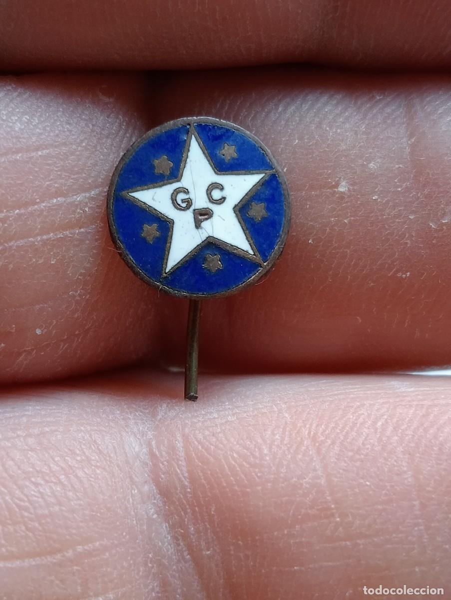 Pin's de collection: INSIGNIA GIMNASTIC CLUBE PORTUGAL RUGBY PINS ALFILER