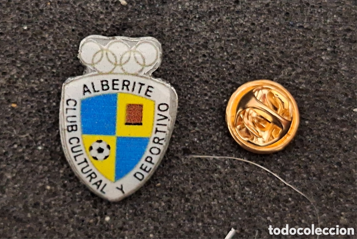 Pins de colecci&oacute;n: PIN PINS EMBLEMA FUTBOL CLUB C D ALBERITE