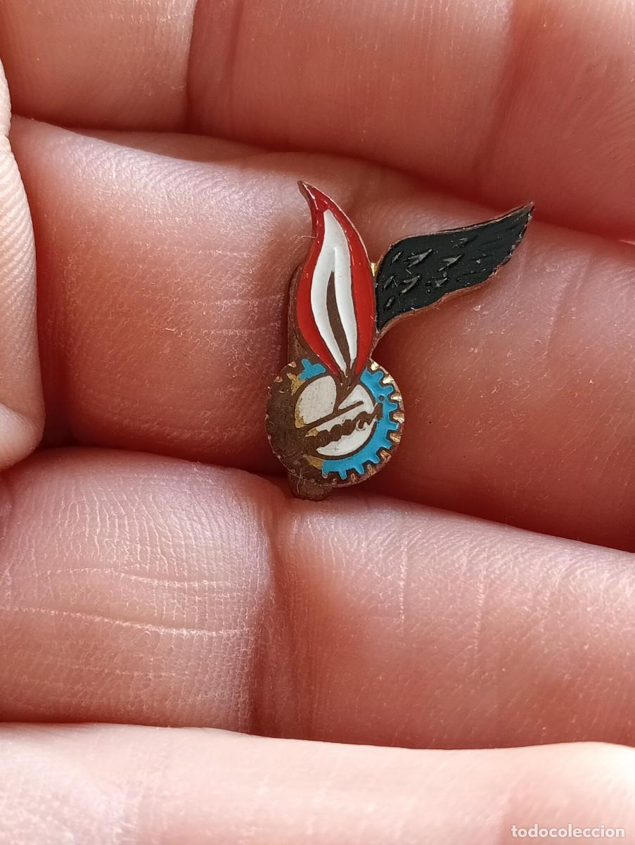 Pin's de collection: RARA INSIGNIA FERCONI ESTUFAS Y COCINAS GAS BUTANO PINS SOLAPA