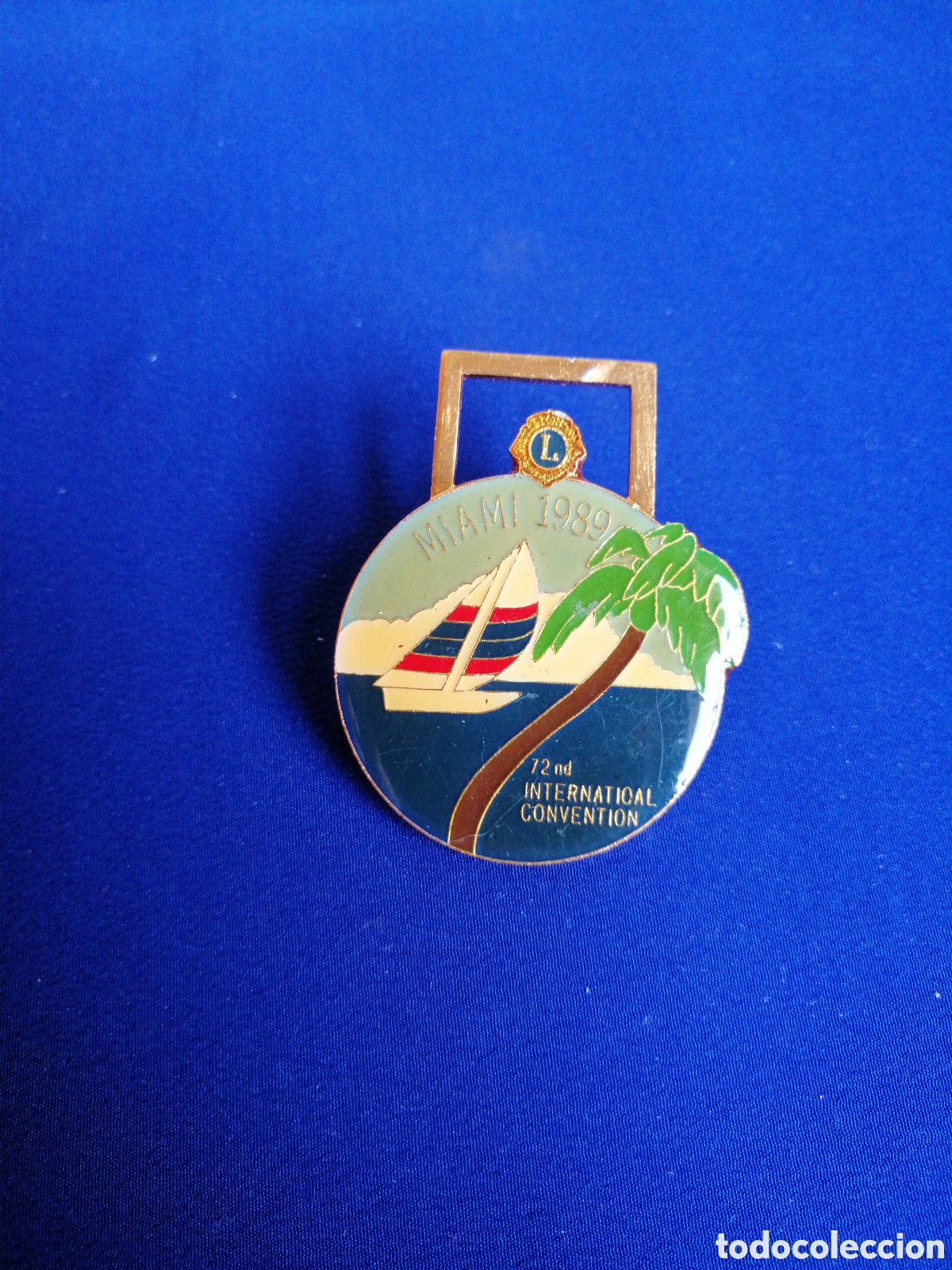 Pin's de collection: LIONS INTERNACIONAL 72 CONVENTION MIAMI 1989 PIN GRAN TAMA&Ntilde;O