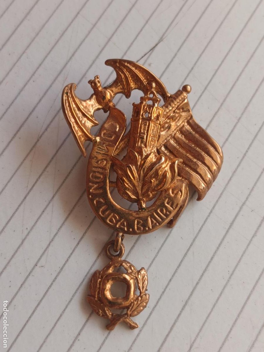 Sammlung von Pins: Valencia. Insignia de la falla Cuba Buenos Aires