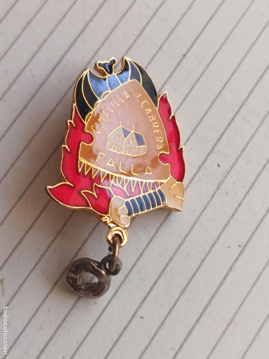Pins de colecci&oacute;n: Valencia. Insignia de la falla Carrera de Malilla Isla de Cabrera