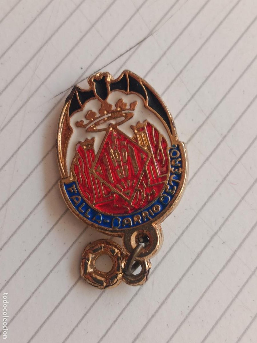 Pins de colecci&oacute;n: Valencia. Insignia de la falla Barrio Betero