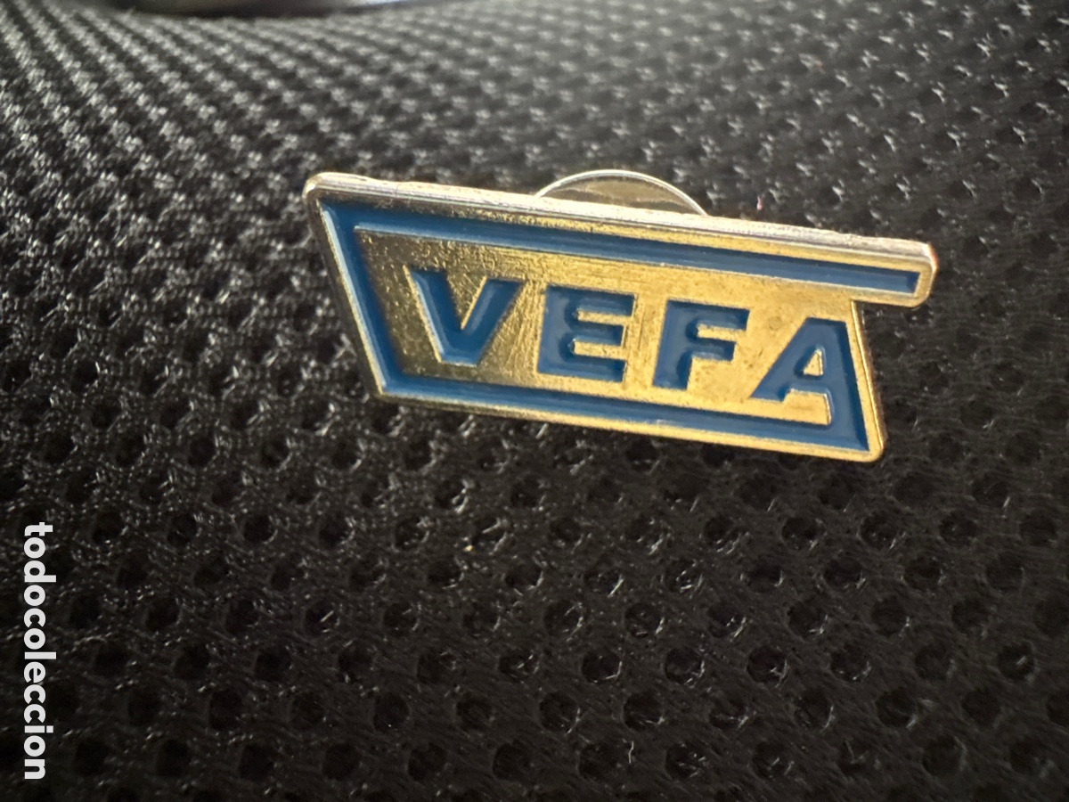 Pins de colecci&oacute;n: Pin Vefa. Agencia de viajes. Galicia. ASM