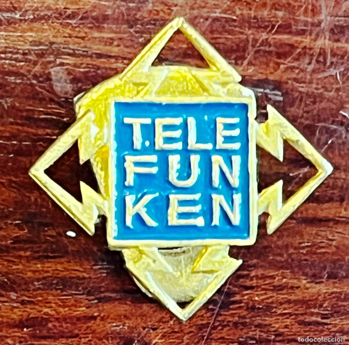 Pins de colecci&oacute;n: ANTIGUA INSIGNIA DE SOLAPA DE TELEFUNKEN, PIN, VER LAS DOS FOTOS PUESTAS.