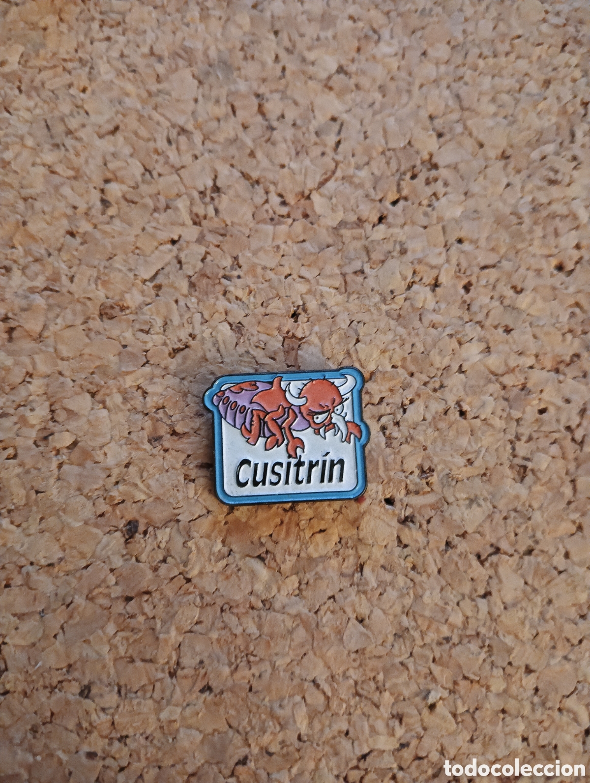 Pins de colecci&oacute;n: PIN MARCA CUSITRIN ANTIPIOJOS