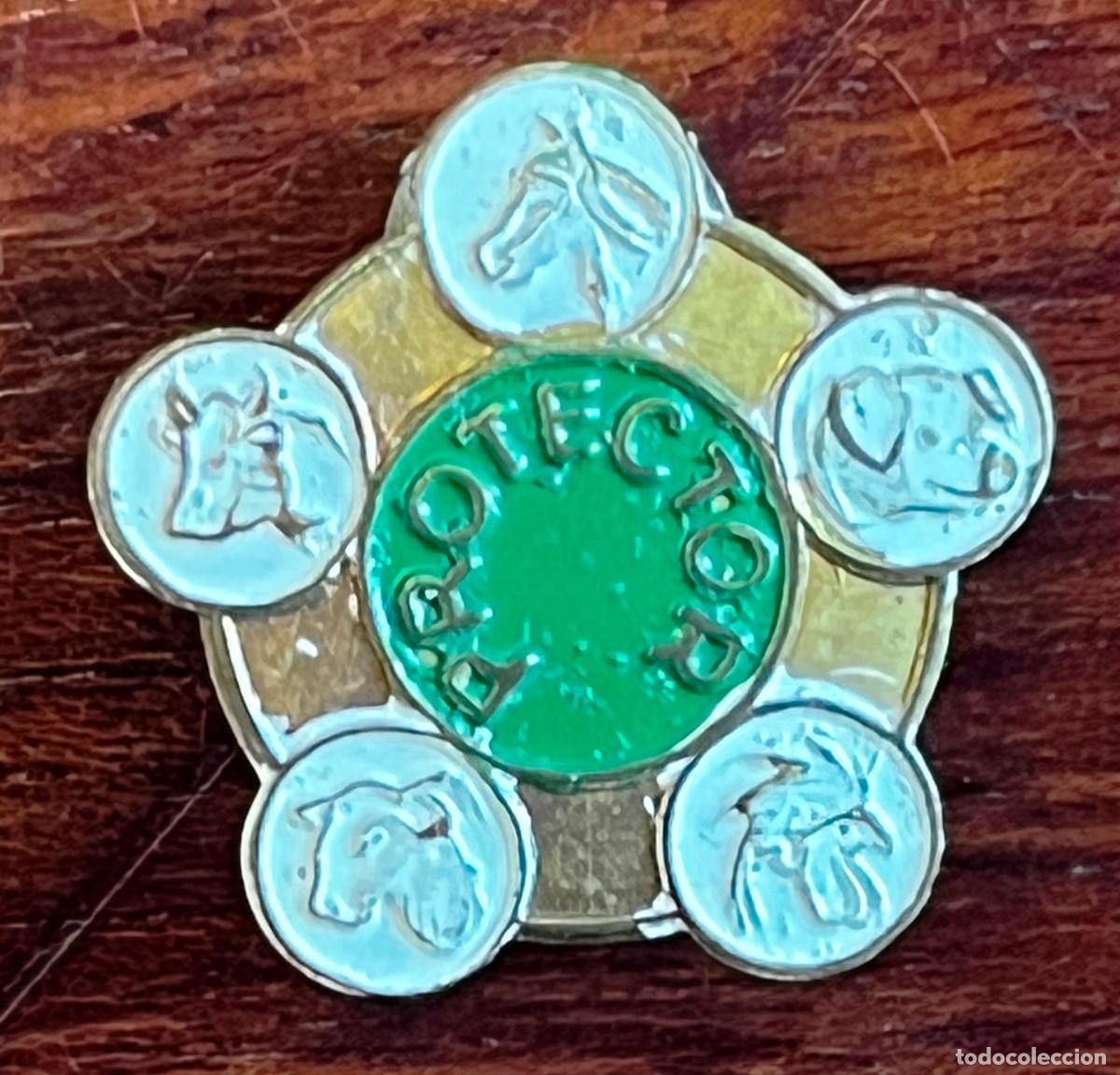 Pins de colecci&oacute;n: ANTIGUO PIN DE SOLAPA DE APSA PROTECTOR A&Ntilde;OS 60. ANDR&Eacute;S & PLASA SA. FABRICA DE PIENSOS EL VENDRELL.
