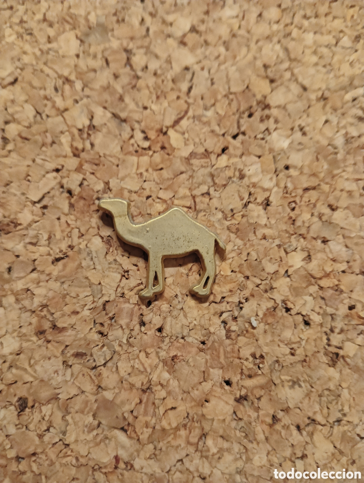 Pins de colecci&oacute;n: PIN COLECCI&Oacute;N TABACO CAMEL- CAMELLO