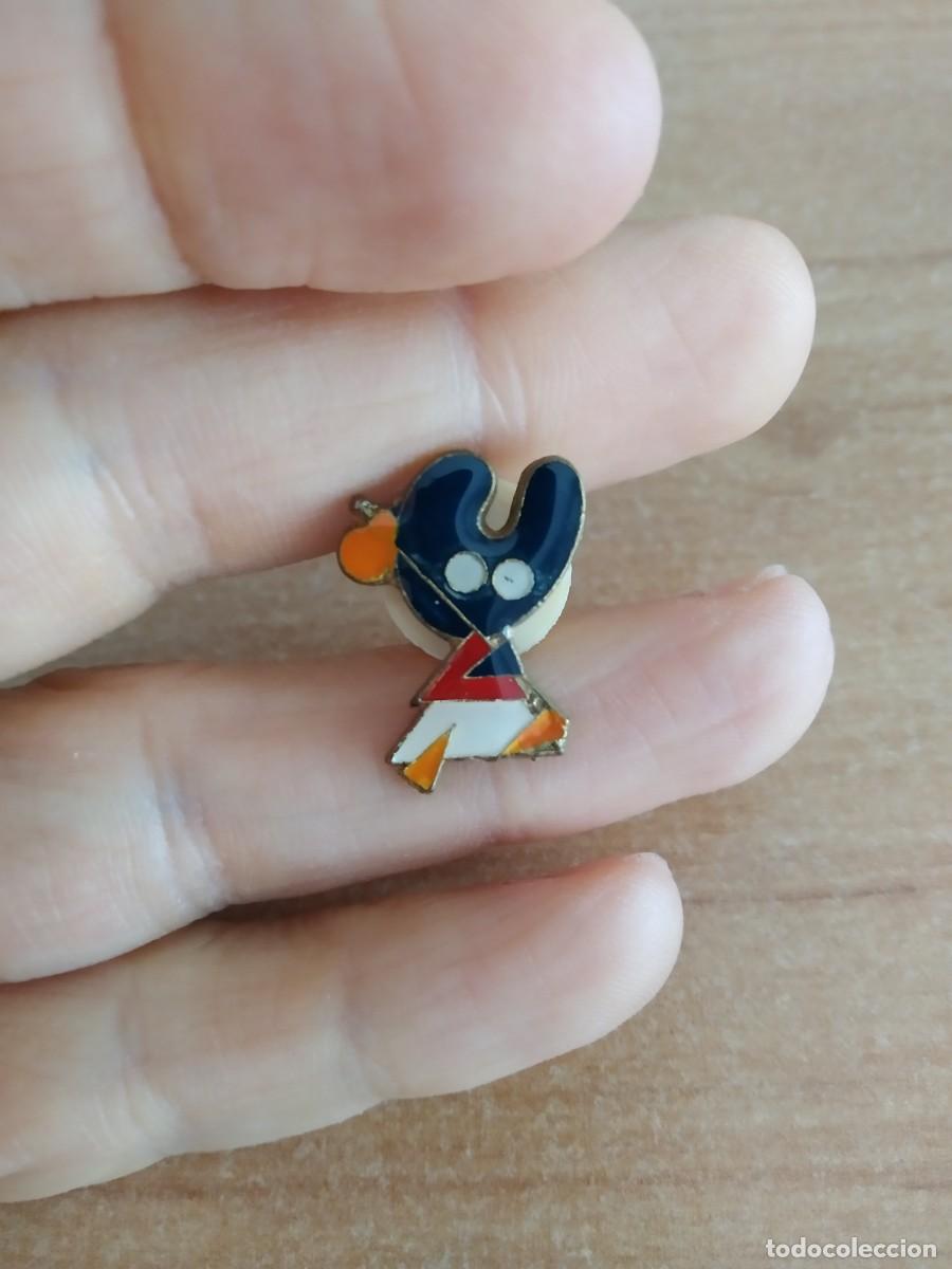 Pins de colecci&oacute;n: PIN MASCOTA OFICIAL CAMINO DE SANTIAGO XACOBEO PELEGRIN PEREGRINO