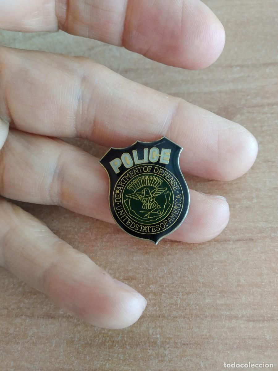 Pins de cole&ccedil;&atilde;o: PIN POLICE DEPARTAMENT OF DEFENSE UNITED STATES OF AMERICA USA - ALFILER VER FOTOS