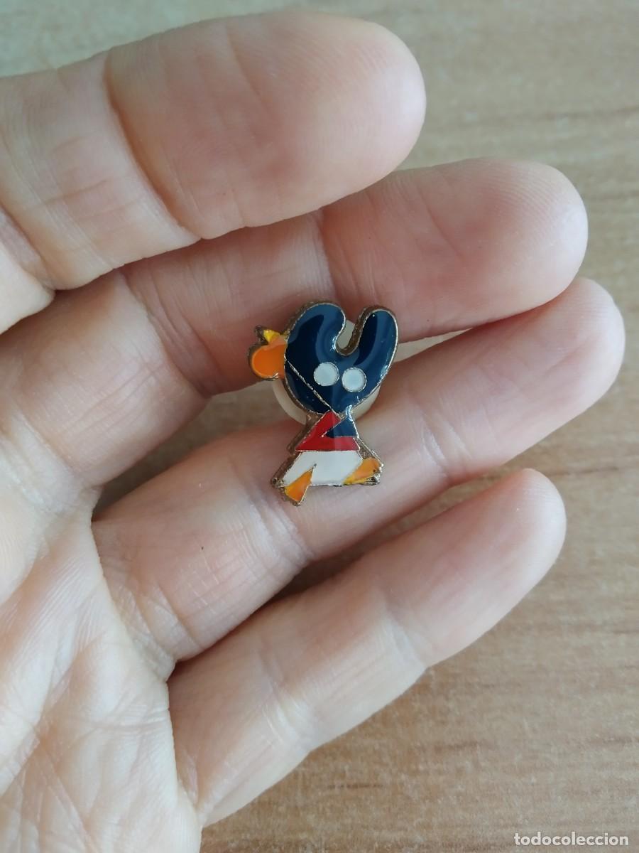 Pins de colecci&oacute;n: PIN MASCOTA OFICIAL CAMINO DE SANTIAGO XACOBEO PELEGRIN PEREGRINO