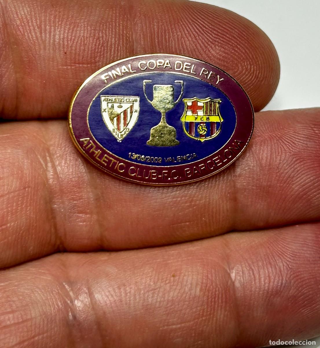 Pins de colecci&oacute;n: 3913.Pin Final Copa del Rey de 2009 Athletic Club y F&uacute;tbol Club Barcelona (Mestalla-Valencia 2009)
