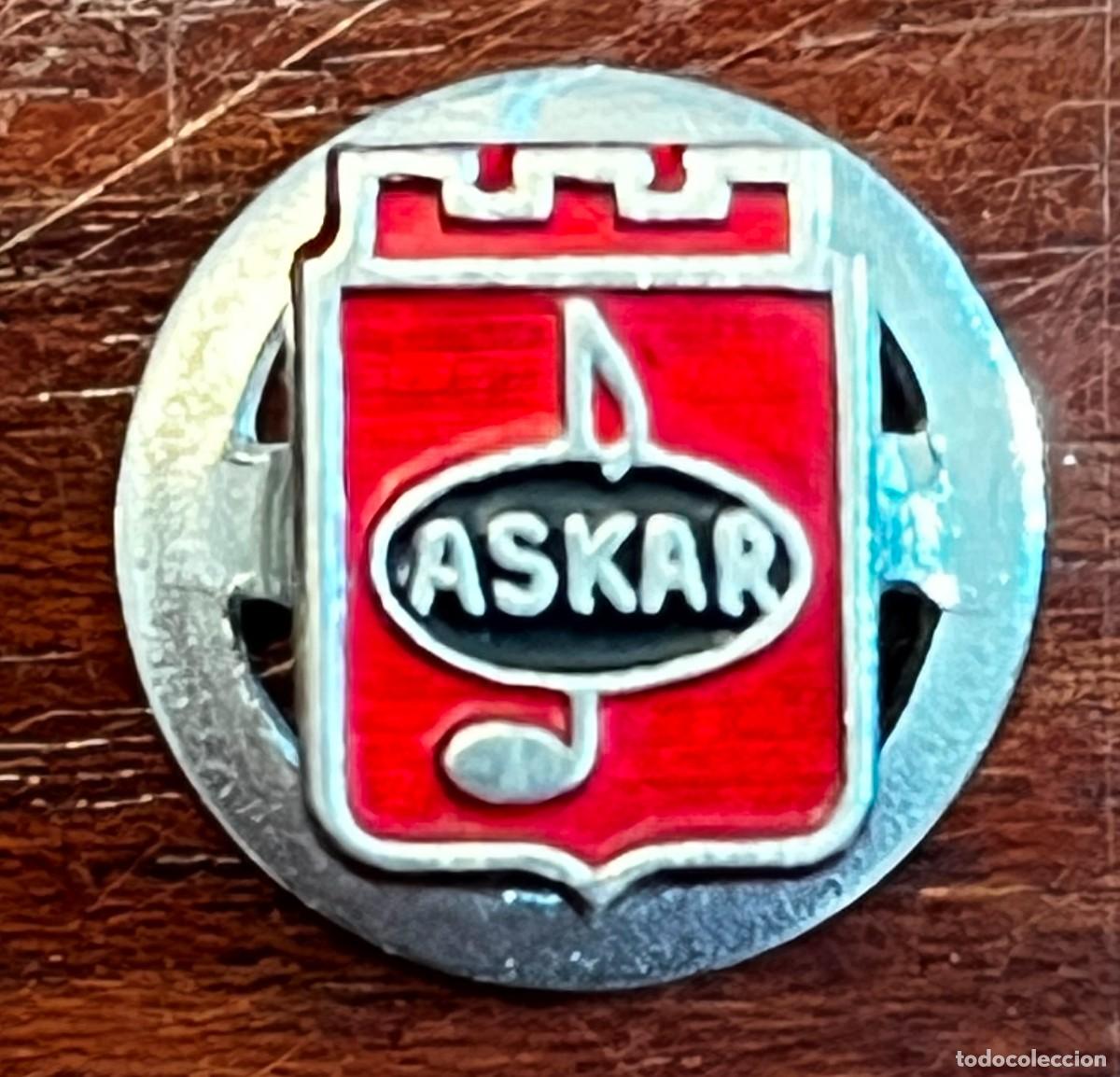 Sammlung von Pins: ANTIGUA INSIGNIA, PIN PARA OJAL DE ASKAR MUSICA