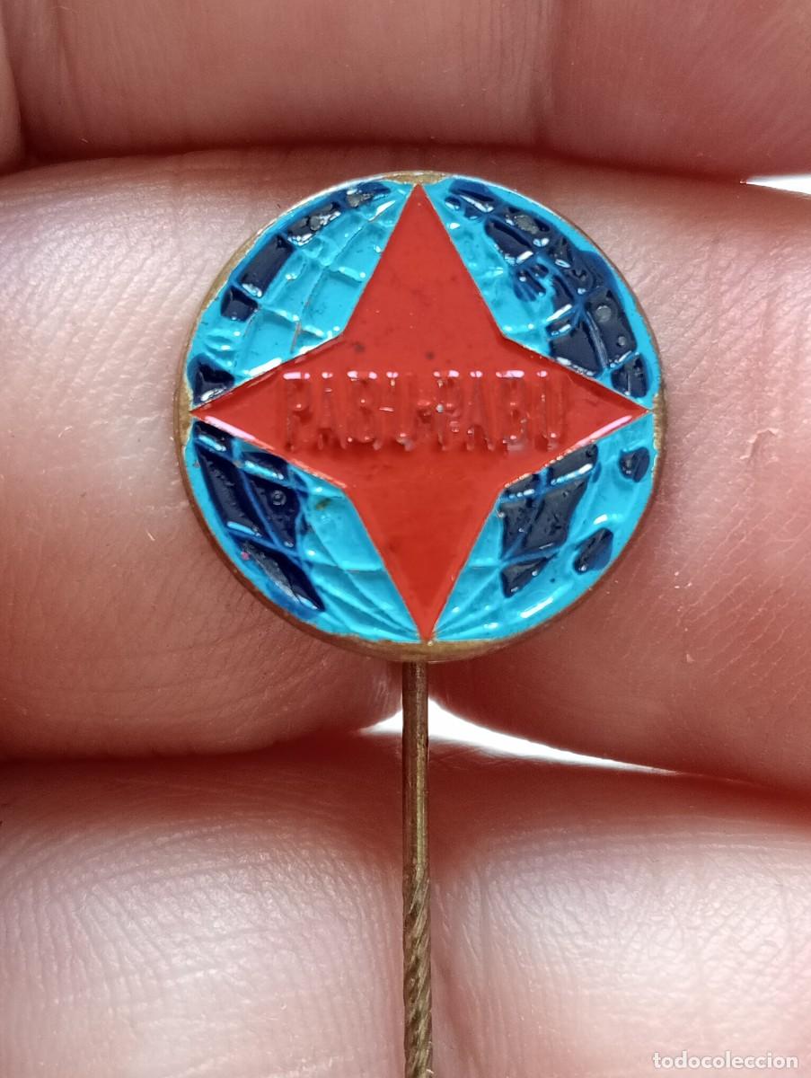 Pins de colecci&oacute;n: INSIGNIA AUTOCARES PABU PABU AUTOBUSES VIAJES Y TRANSPORTE DE LINEA A&Ntilde;OS 60 CIUDAD REAL TOLEDO PIN