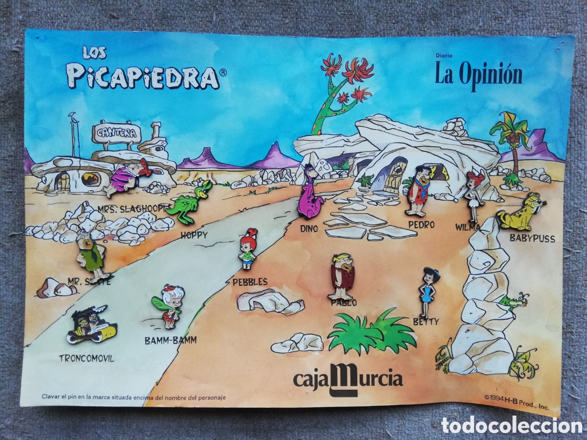 Collection pins: Colecci&oacute;n 12 pins pines de Los Picapiedra con su diorama, completo 1994