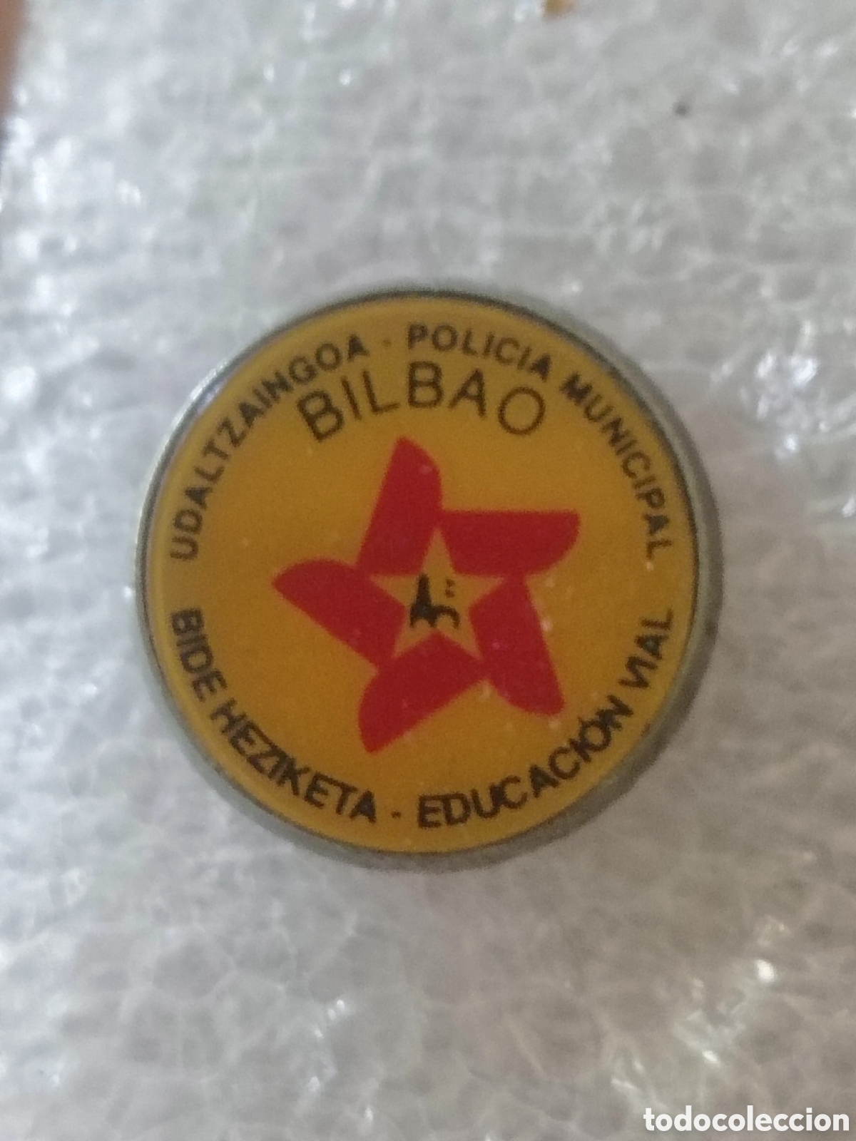 Pins de colecci&oacute;n: PIN POLIC&Iacute;A MUNICIPAL BILBAO, ANTIGUA