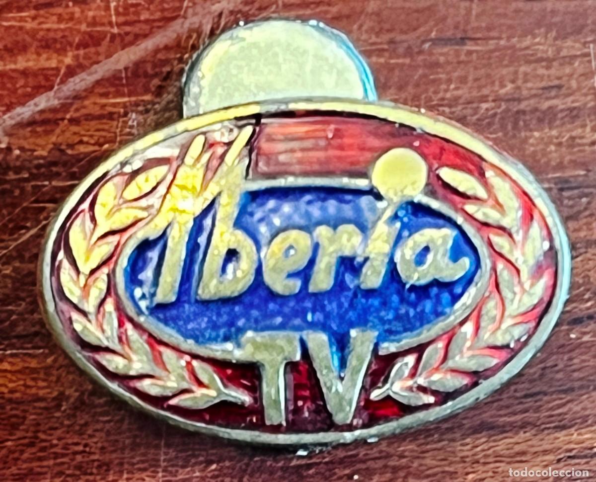 Pins de cole&ccedil;&atilde;o: ANTIGUA INSIGNIA, PIN DE SOLAPA, DE IBERIA TV