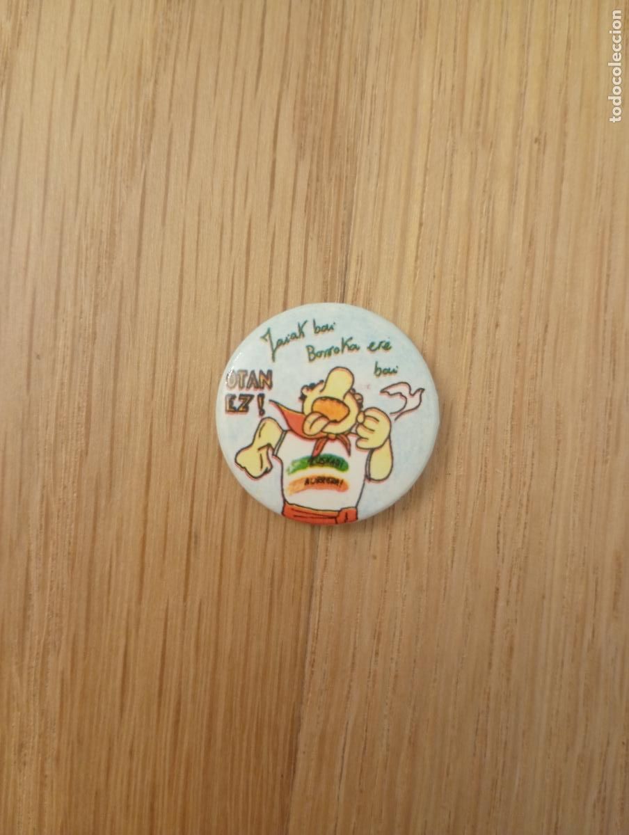 Pins de cole&ccedil;&atilde;o: Chapa de imperdible pol&iacute;tica. Izquierda abertzale. Tama&ntilde;o peque&ntilde;o. (Pin pol&iacute;tico)