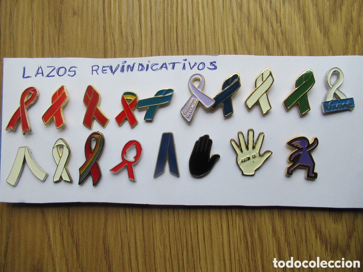 Pins de colecci&oacute;n: Lote pins lazos solidarios