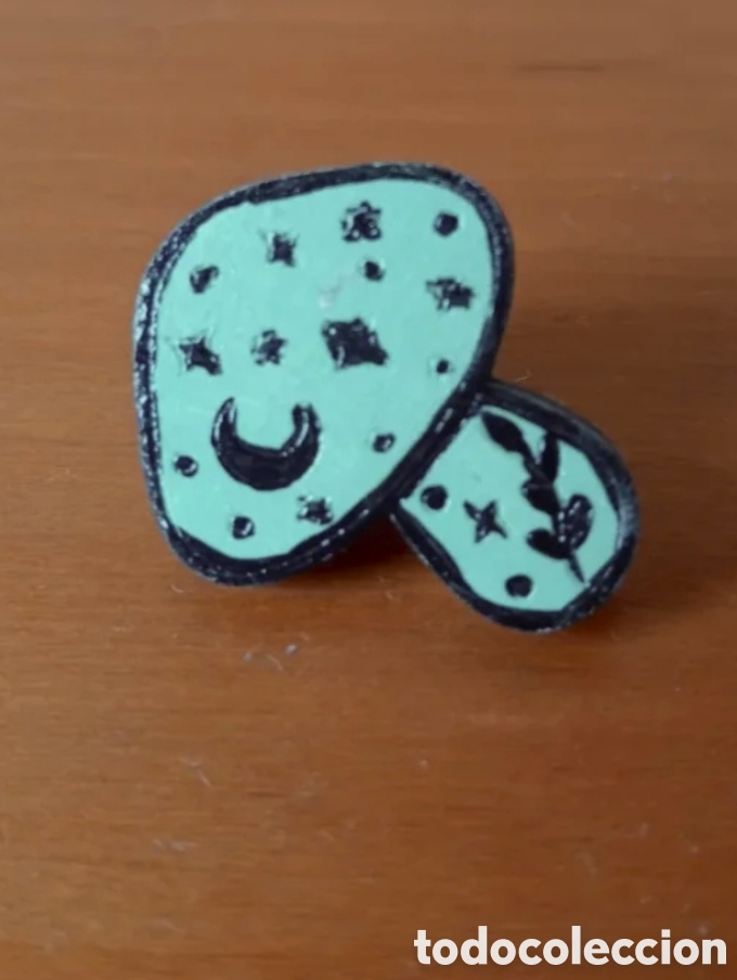 Pins de colecci&oacute;n: Pin Seta Luna y Estrellas - Foto 1