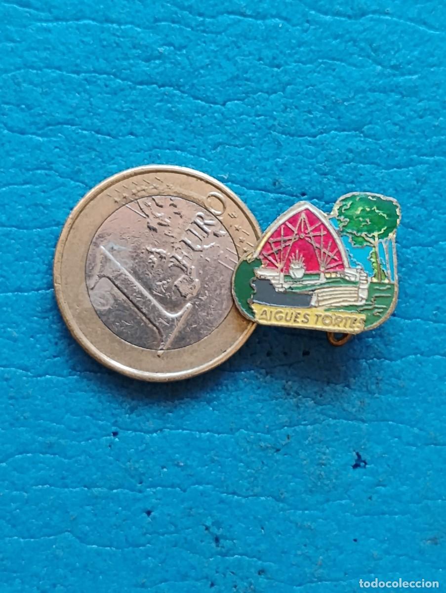 Pins de cole&ccedil;&atilde;o: ANTIGUA INSIGNIA/PIN DE AGUJA IMPERDIBLE - AIGUES TORTES (LLEIDA) - NO PIN