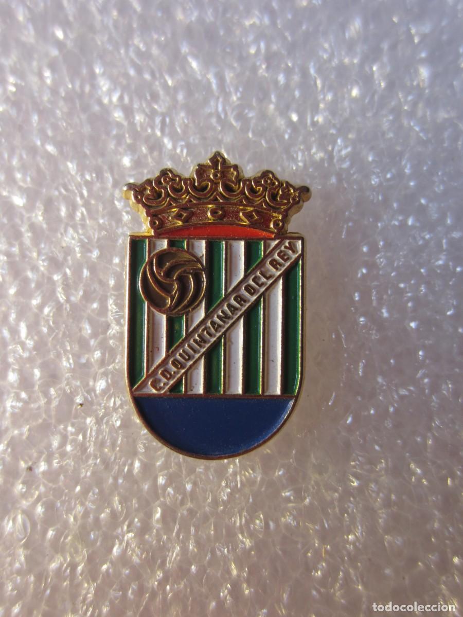 Pins de colecci&oacute;n: Pin Deportes Futbol Club Deportivo Quintanar del Rey (Cuenca)