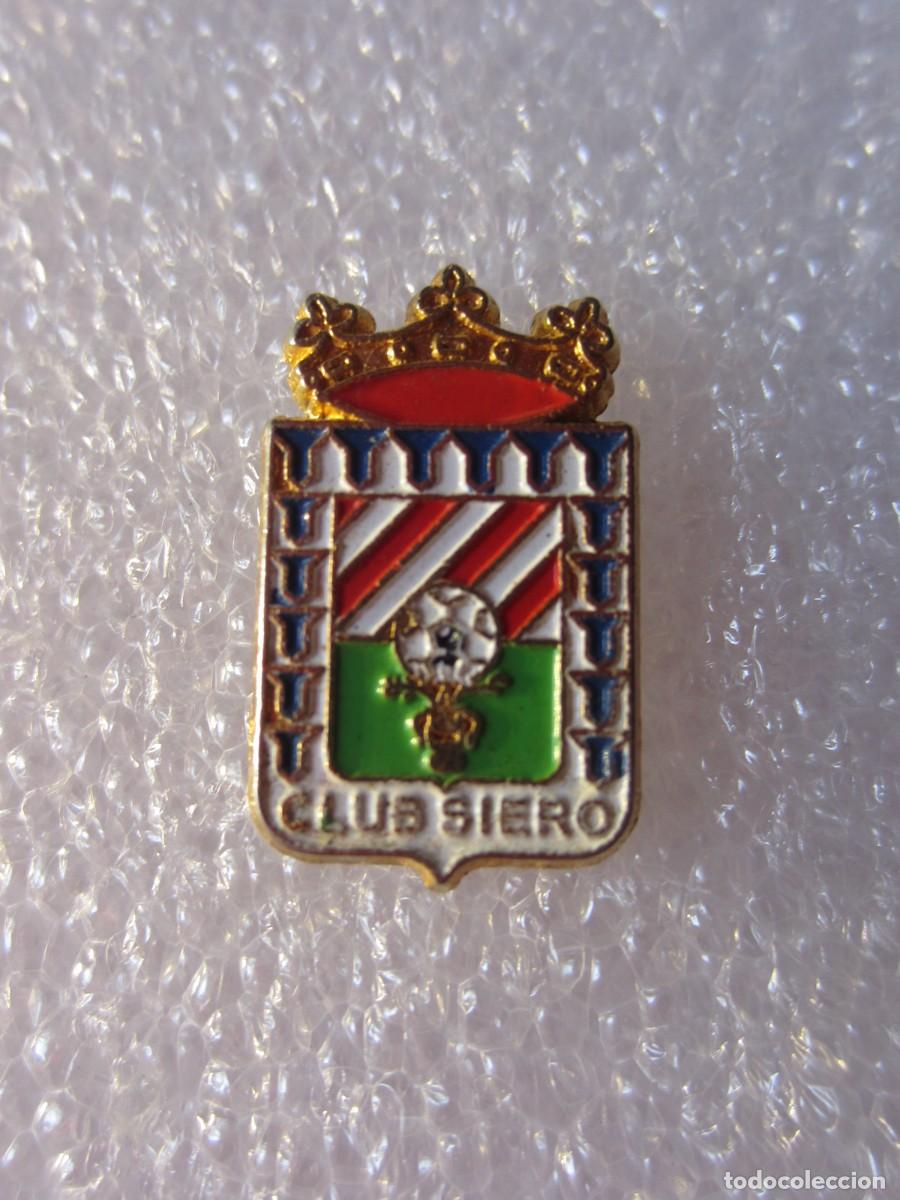 Pins de colecci&oacute;n: Pin Deportes Futbol Club Siero (Pola de Siero, Asturias)