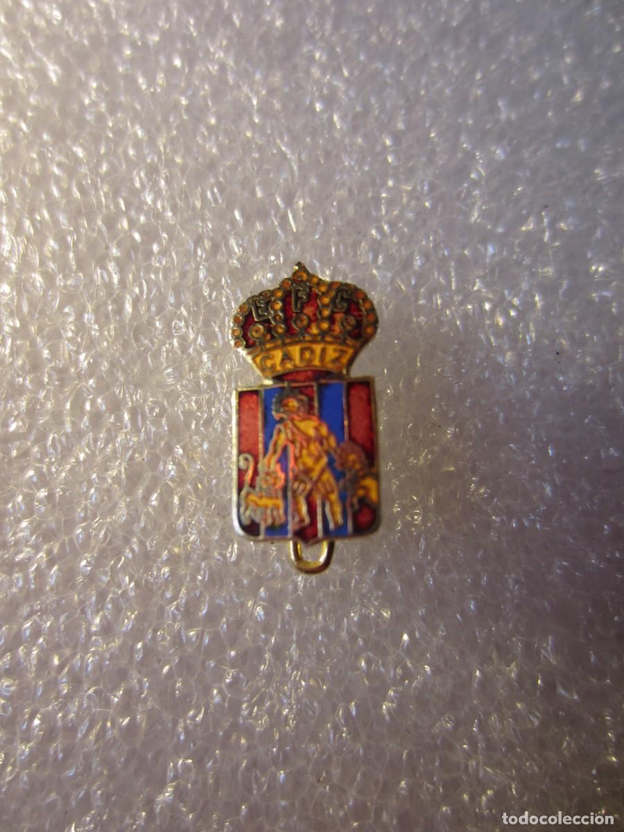 Pins de colecci&oacute;n: Pin Alfiler Deportes Sociedad Espa&ntilde;ol Foot-Ball Club de Cadiz (C&aacute;diz)