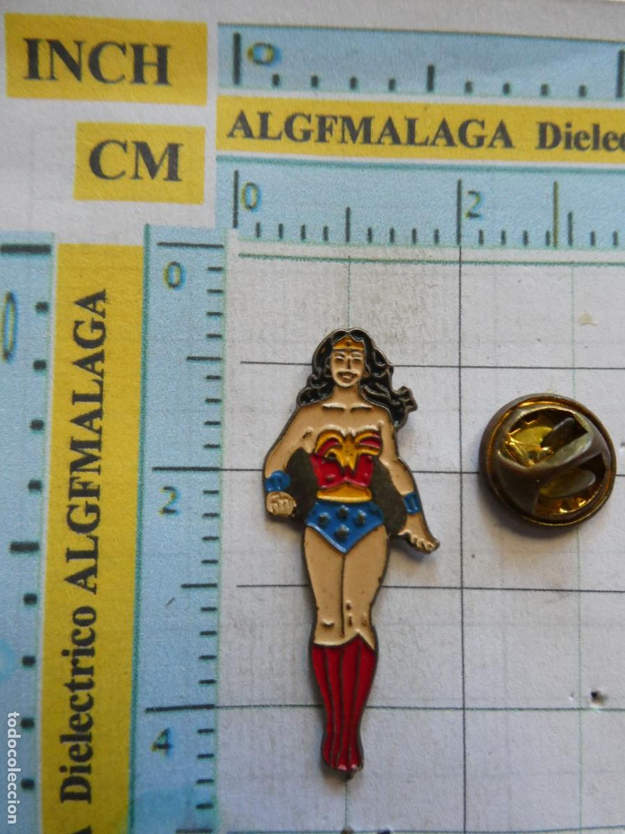 Pins de colecci&oacute;n: PIN DE DIBUJOS ANIMADOS. SUPERHEROES. WONDER WOMAN