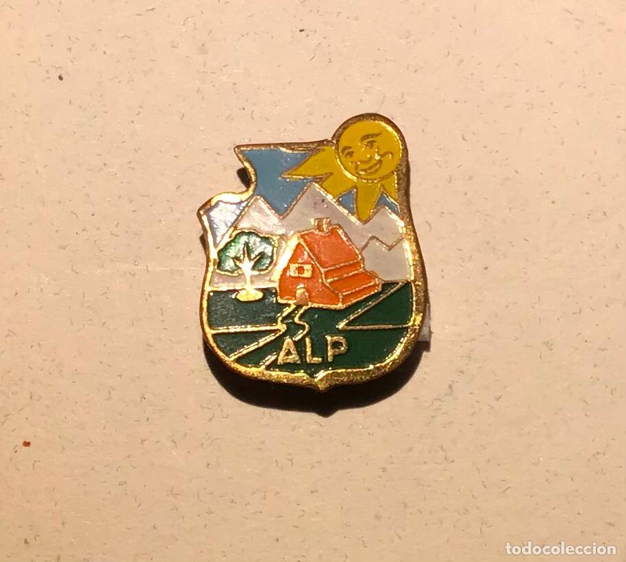 Pins de colecci&oacute;n: ALP, PIN-IMPERDIBLE A&Ntilde;OS 60/70