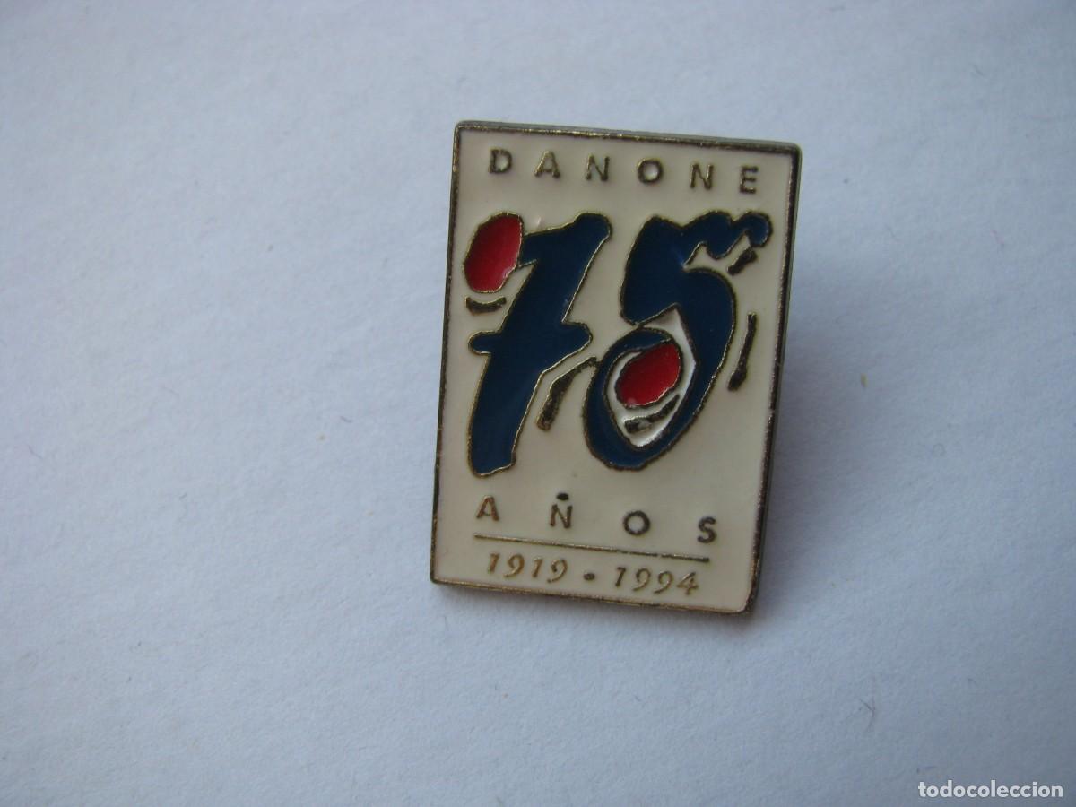 Pins de colecci&oacute;n: PIN DEL 75 ANIVERSARIO DE DANONE. 1919 1994