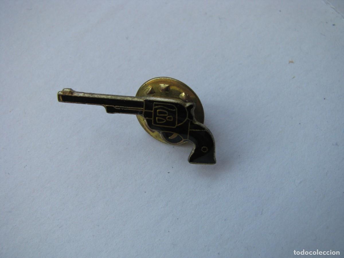 Pins de colecci&oacute;n: PIN DE EE.UU. PISTOLA REVOLVER VAQUERO