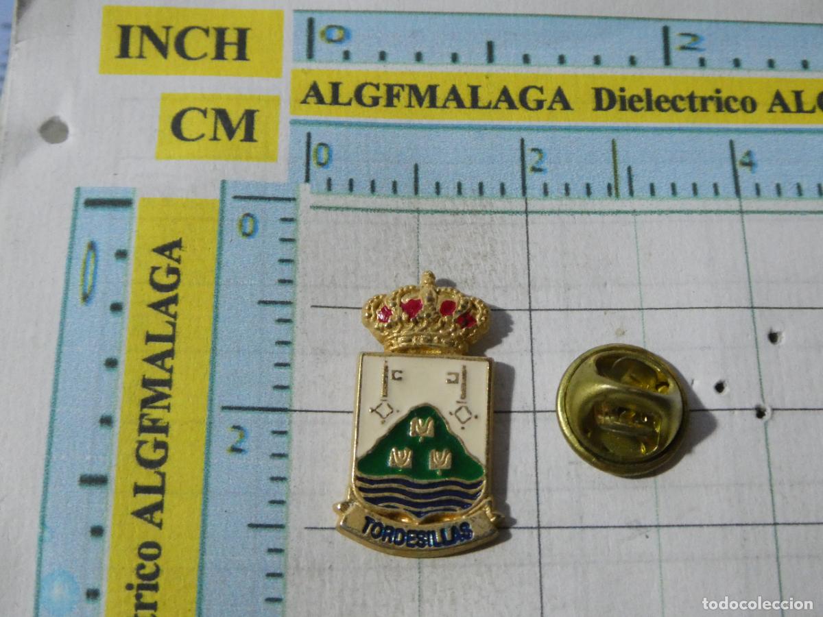 Pins de colecci&oacute;n: PIN DE TURISMO HER&Aacute;LDICA. ESCUDO HER&Aacute;LDICO DE TORDESILLAS VALLADOLID