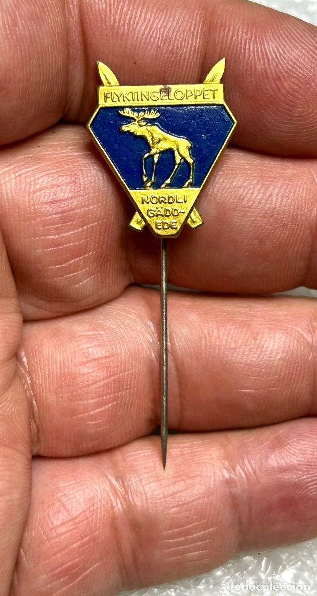 Sammlung von Pins: 3949.Insignia de alfiler de la carrera de esqu&iacute; de fondo conocida como Flyktningerennet