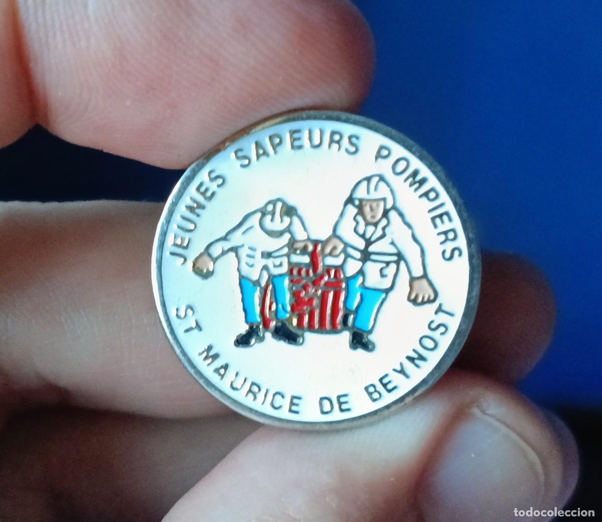 Pins de colecci&oacute;n: Pin. J&oacute;venes Bomberos de Saint Maurice de Beynost. Francia. &Uacute;nico en TC