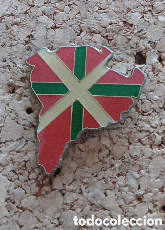 Pins de colecci&oacute;n: PIN MAPA BANDERA PAIS VASCO ESMALTADO
