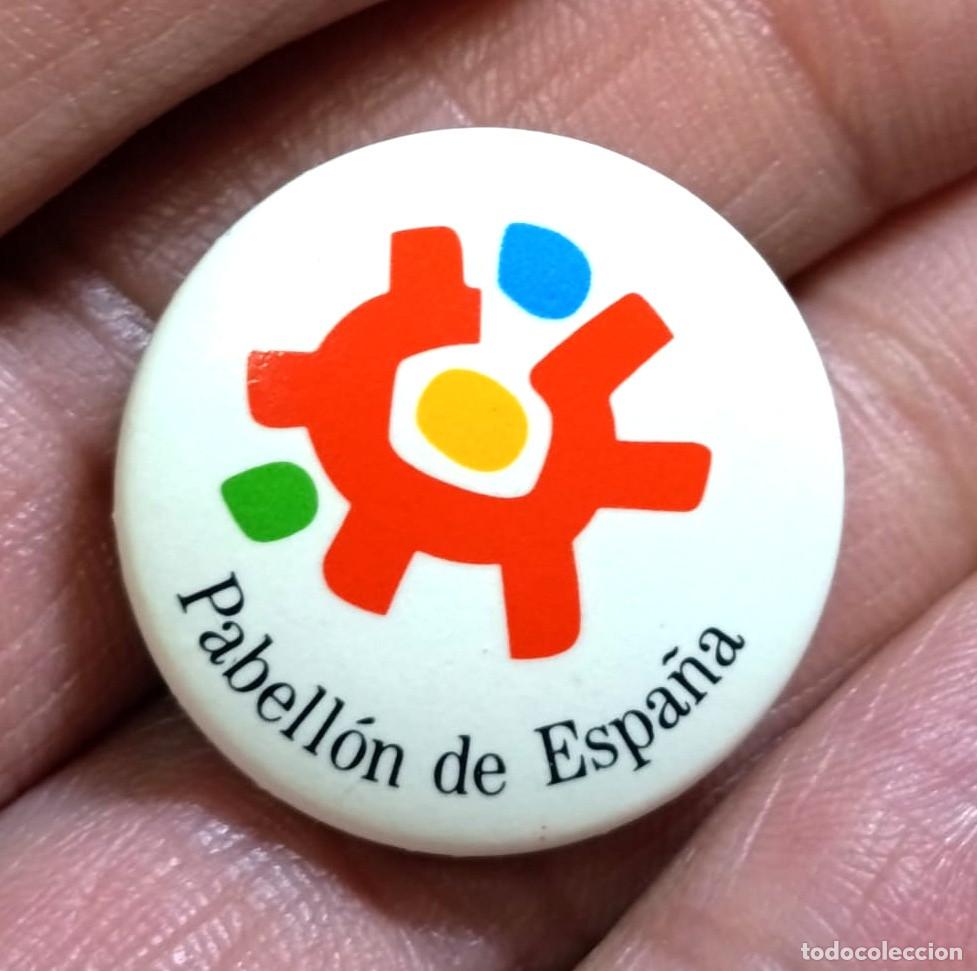 Pins de colecci&oacute;n: Chapa Vintage Original del pabell&oacute;n de Espa&ntilde;a en Exposici&oacute;n Universal de Sevilla 1992, Expo '92