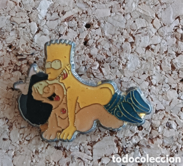 Pins de colecci&oacute;n: PIN SEXUAL - BART SIMPSON Y MAFALDA - Foto 1