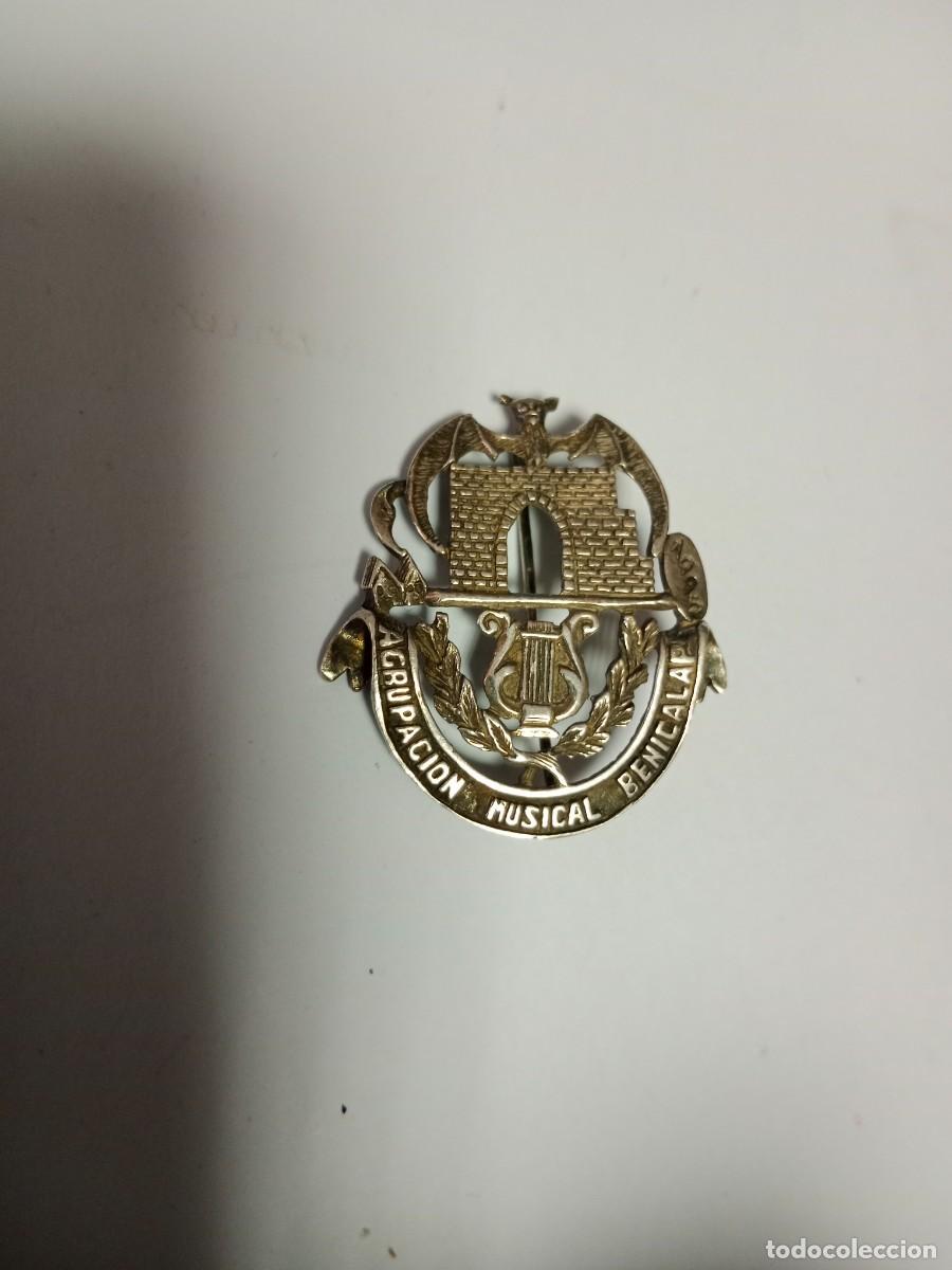Pins de colecci&oacute;n: PIN / INSIGNIA DE AGUJA EN PLATA - AGRUPACION MUSICAL BENICALAP - VALENCIA - 3,5 x 3 CM