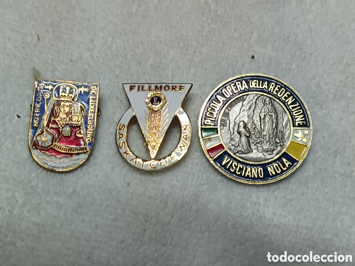 Collection pins: X 3 INSIGNIAS ESMALTADAS