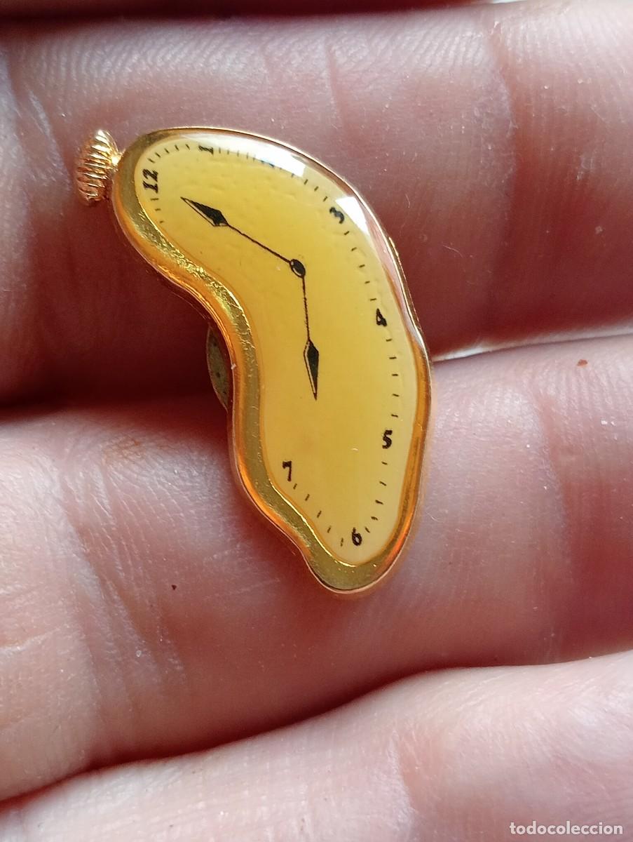 Pins de colecci&oacute;n: PINS RELOJ BLANDO DERRETIDO SALVADOR DALI FIGUERES INSIGNIA